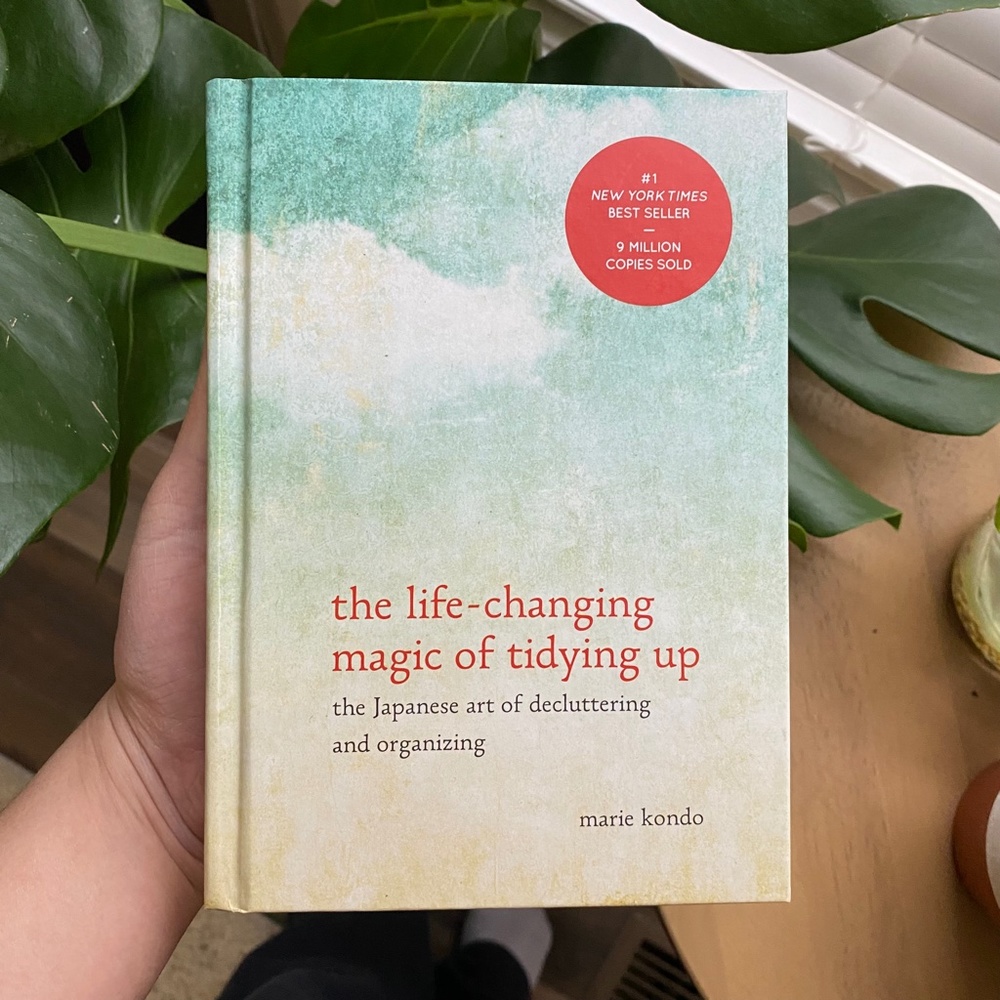 The Life-Changing Magic of Tidying Up by Marie Kondō